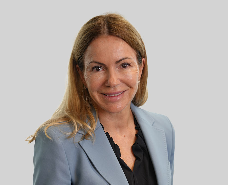 Photo of Dr. Erika Schraner
